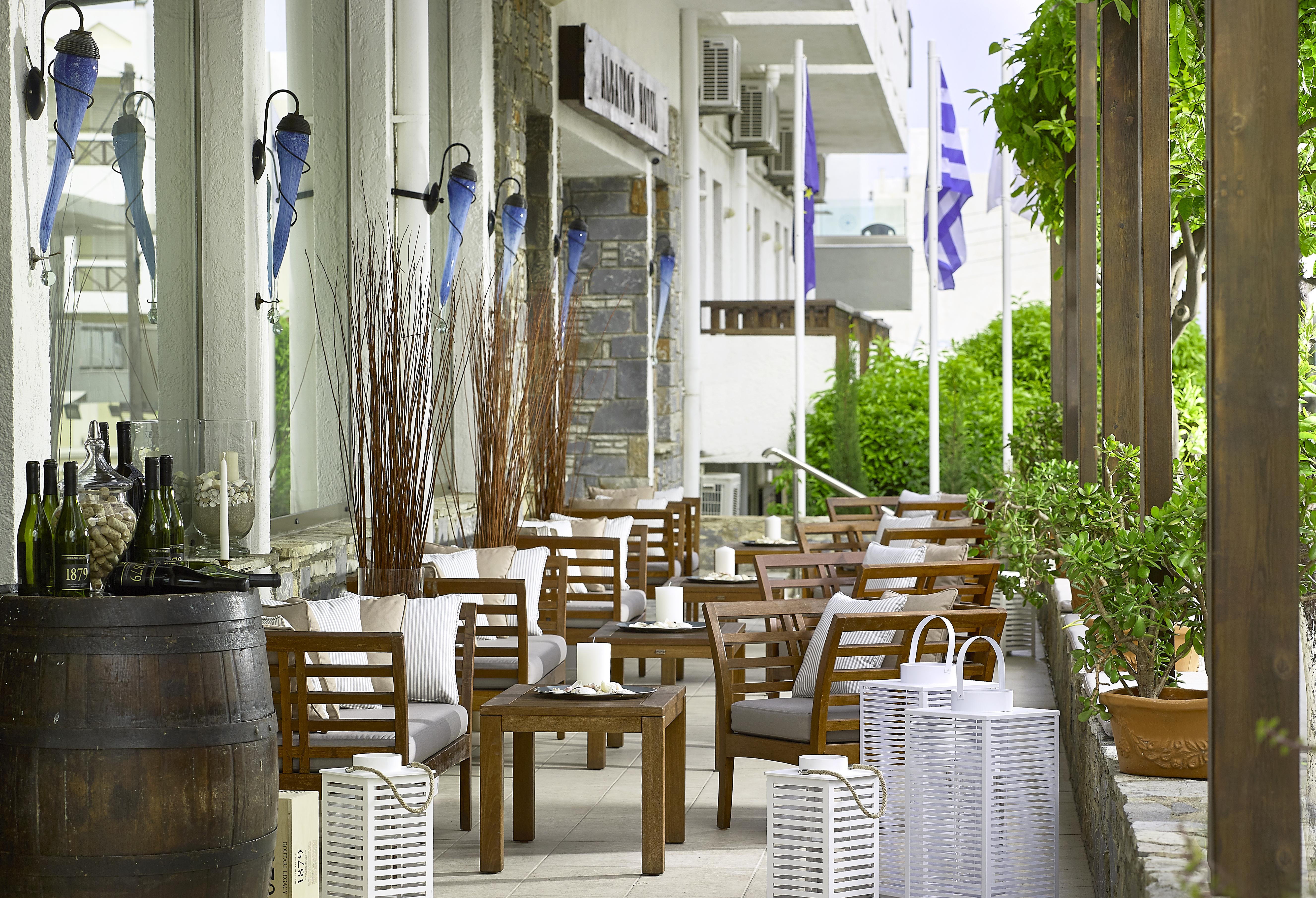 Albatros & 5* Χερσόνησος