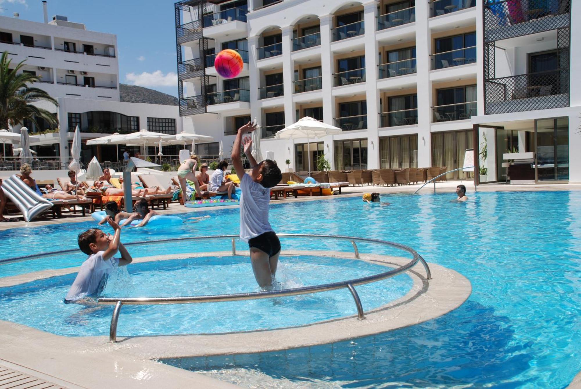 Resort Albatros & Chersonissos